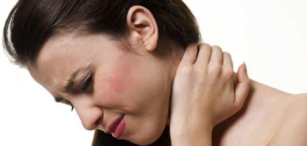 أعراض علاج لفحة الهواء في الرأس بزيت الزيتون والأعشاب