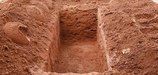 تفسير حلم دفن الميت مرة أخرى