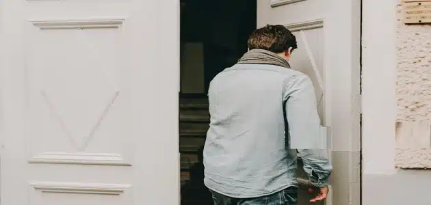 تفسير حلم دخول بيت شخص لا اعرفه